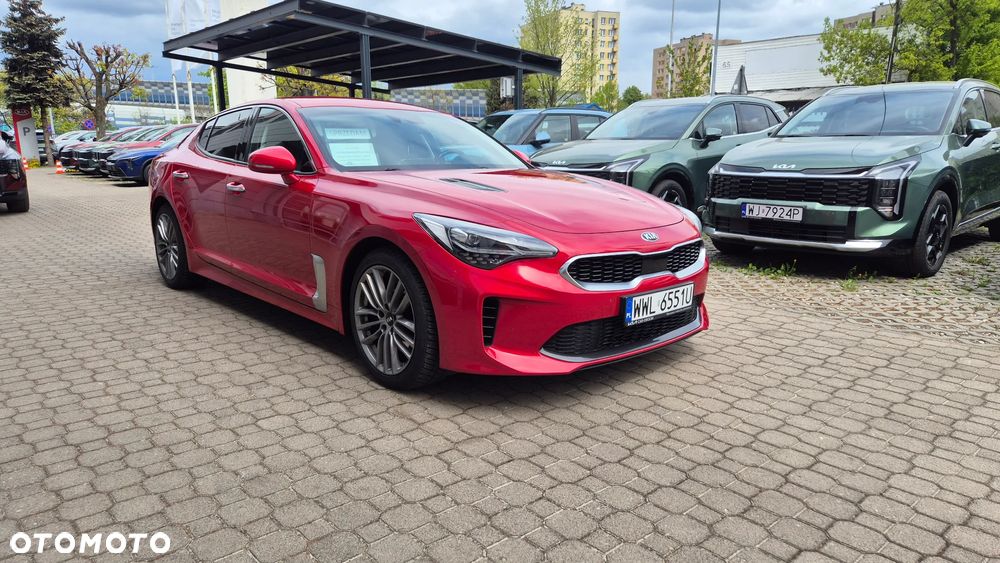 Kia Stinger 2.0 T-GDI L - 3