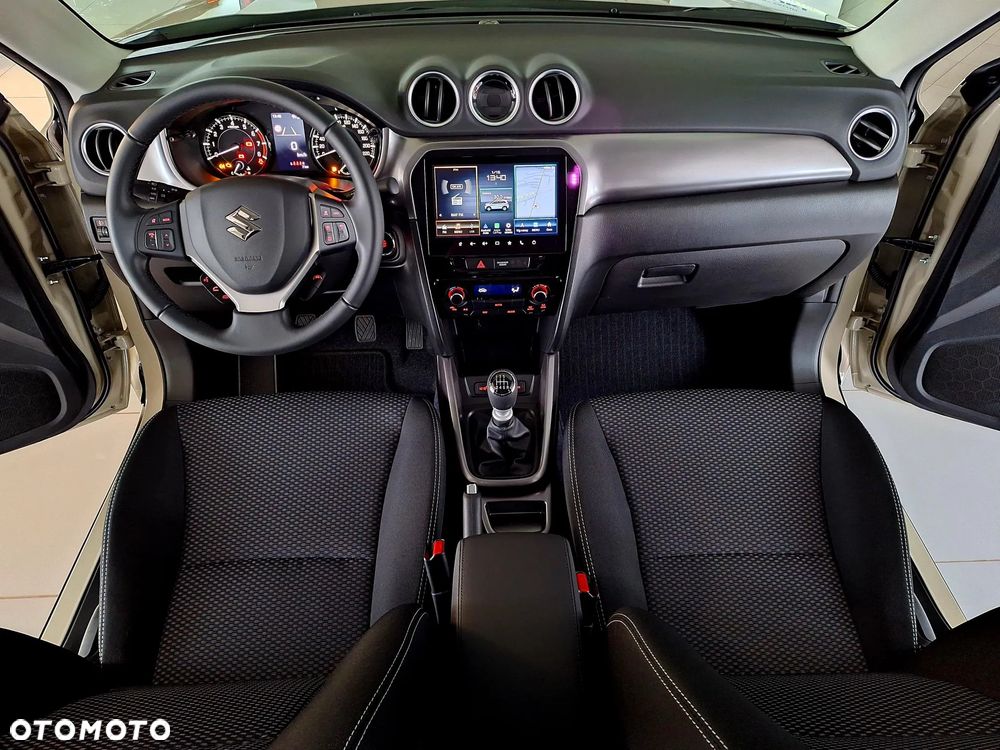 Suzuki Vitara 1.4 Boosterjet mHEV Premium Plus 2WD - 14