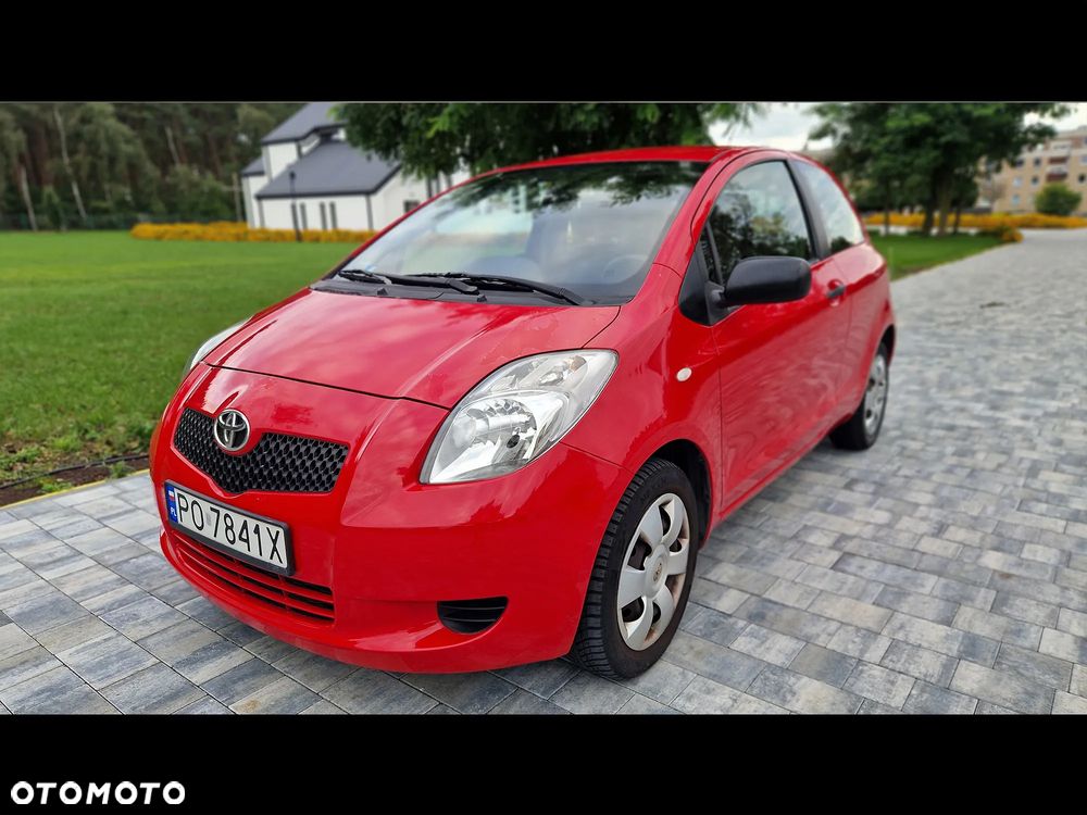 Toyota Yaris 1.3 Luna - 1