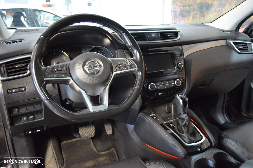 Nissan Qashqai 1.3 DIG-T DCT TEKNA - 33