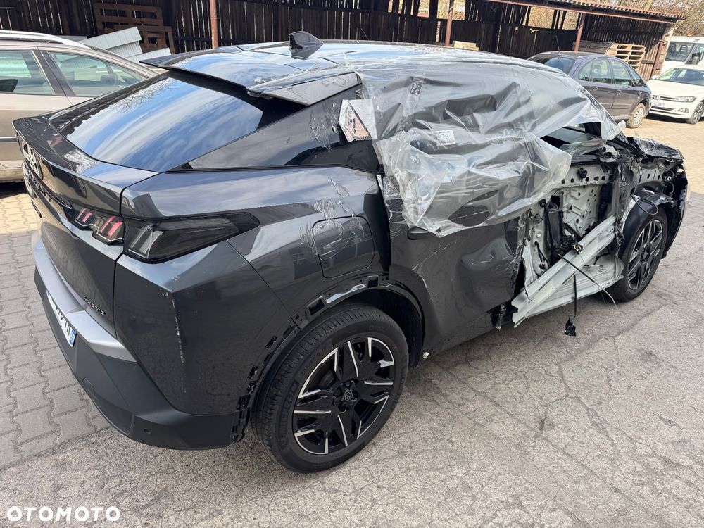 Peugeot 3008 1.2 PureTech mHEV Allure Pack S&S e-DCS6 - 5