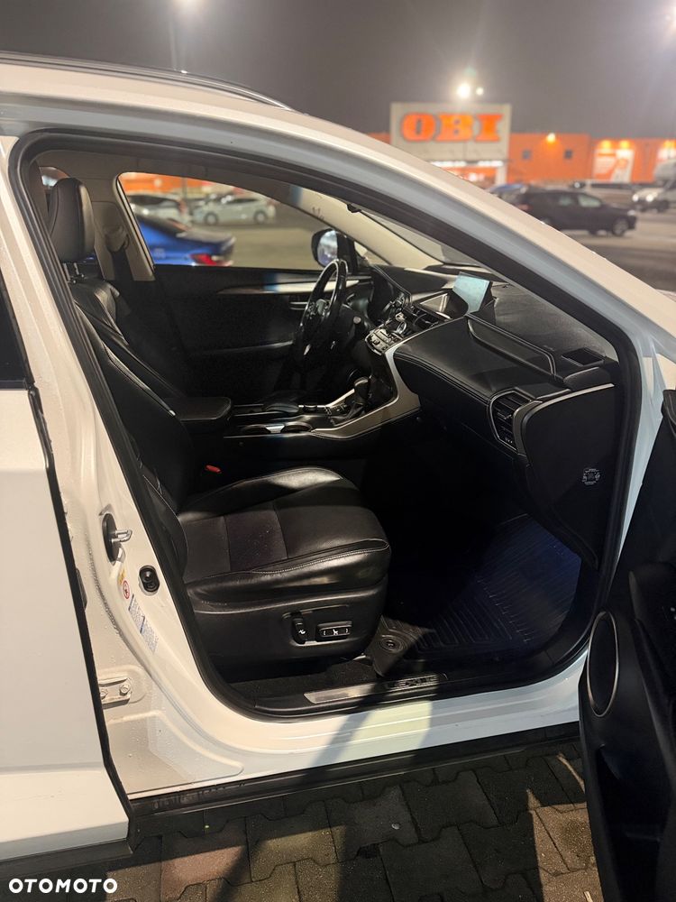 Lexus NX 300h Elegance AWD - 6