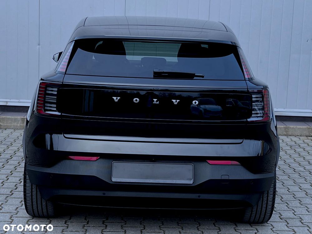 Volvo EX30 Twin Motor Performance AWD Ultra - 17