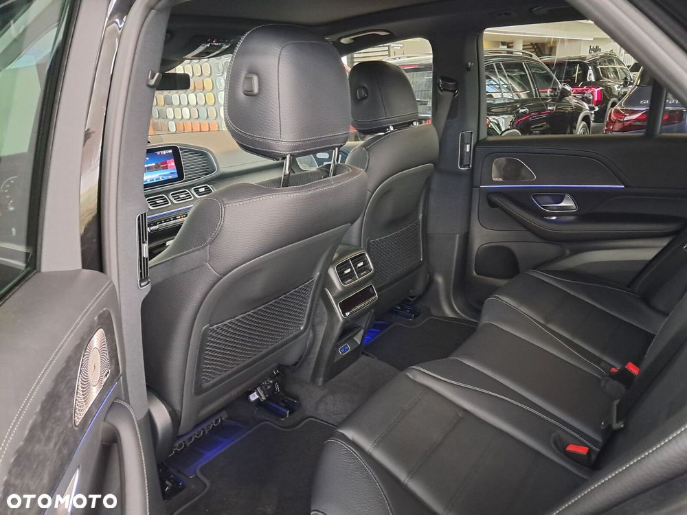 Mercedes-Benz GLE - 29