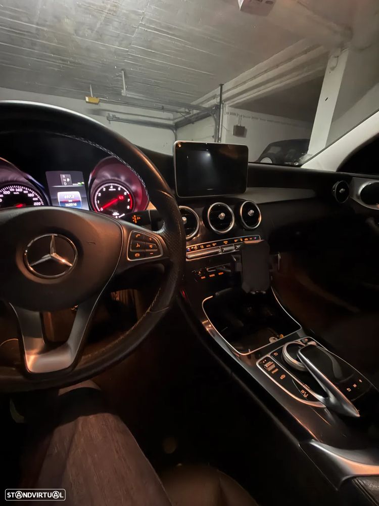 Mercedes-Benz C 350 e - 12