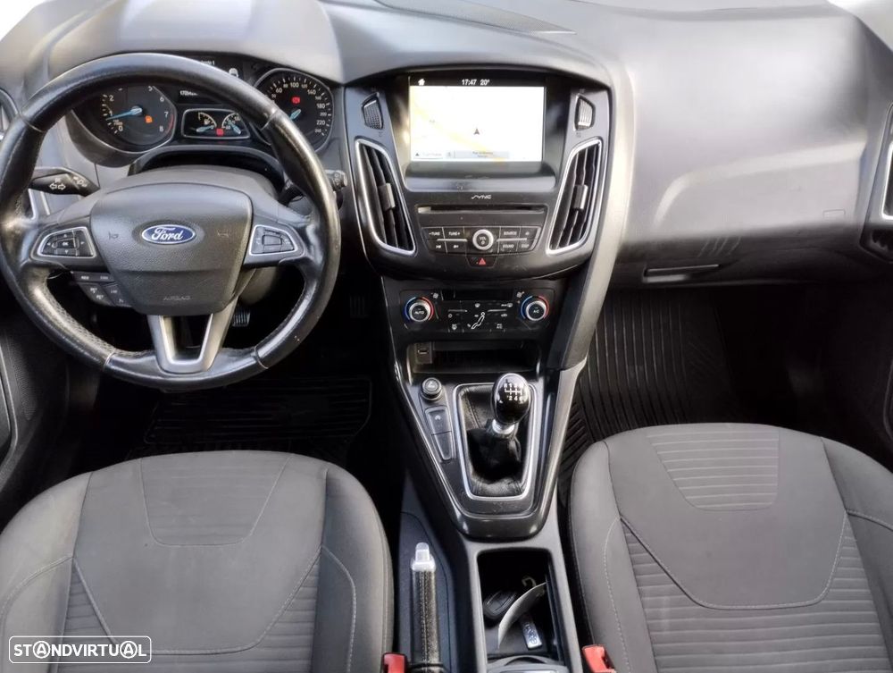Ford Focus 1.0 EcoBoost Titanium - 20
