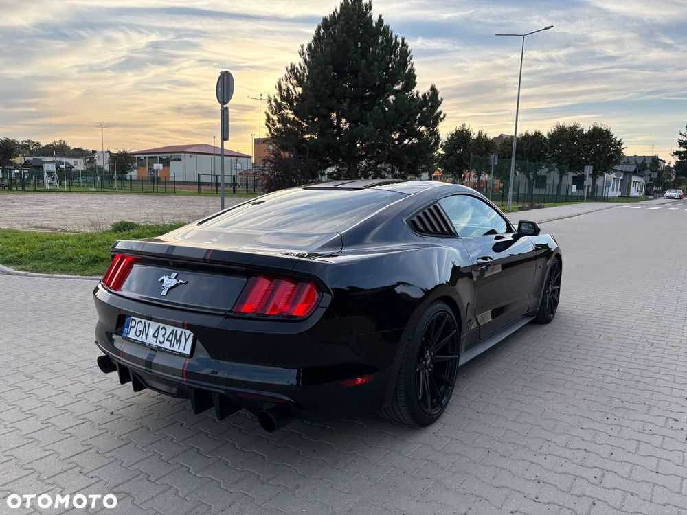 Ford Mustang 3.7 V6 Premium - 7