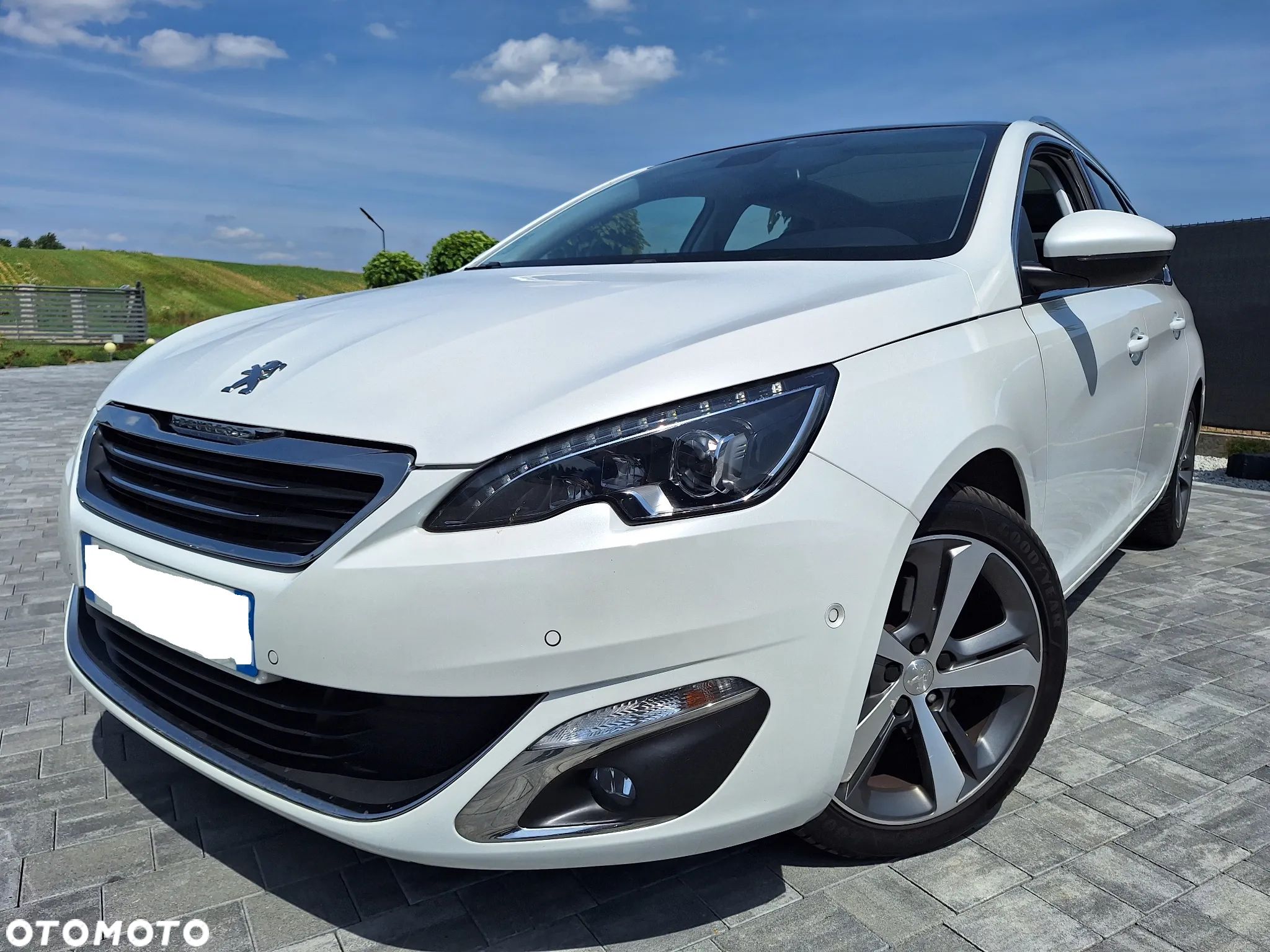 Peugeot 308 SW BlueHDi 150 Stop & Start Allure - 1