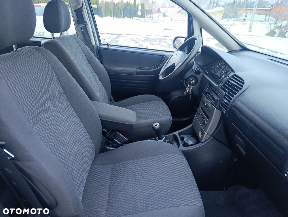 Opel Zafira 1.6 Edition - 19