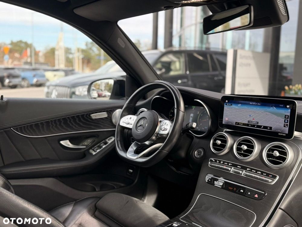 Mercedes-Benz GLC - 19