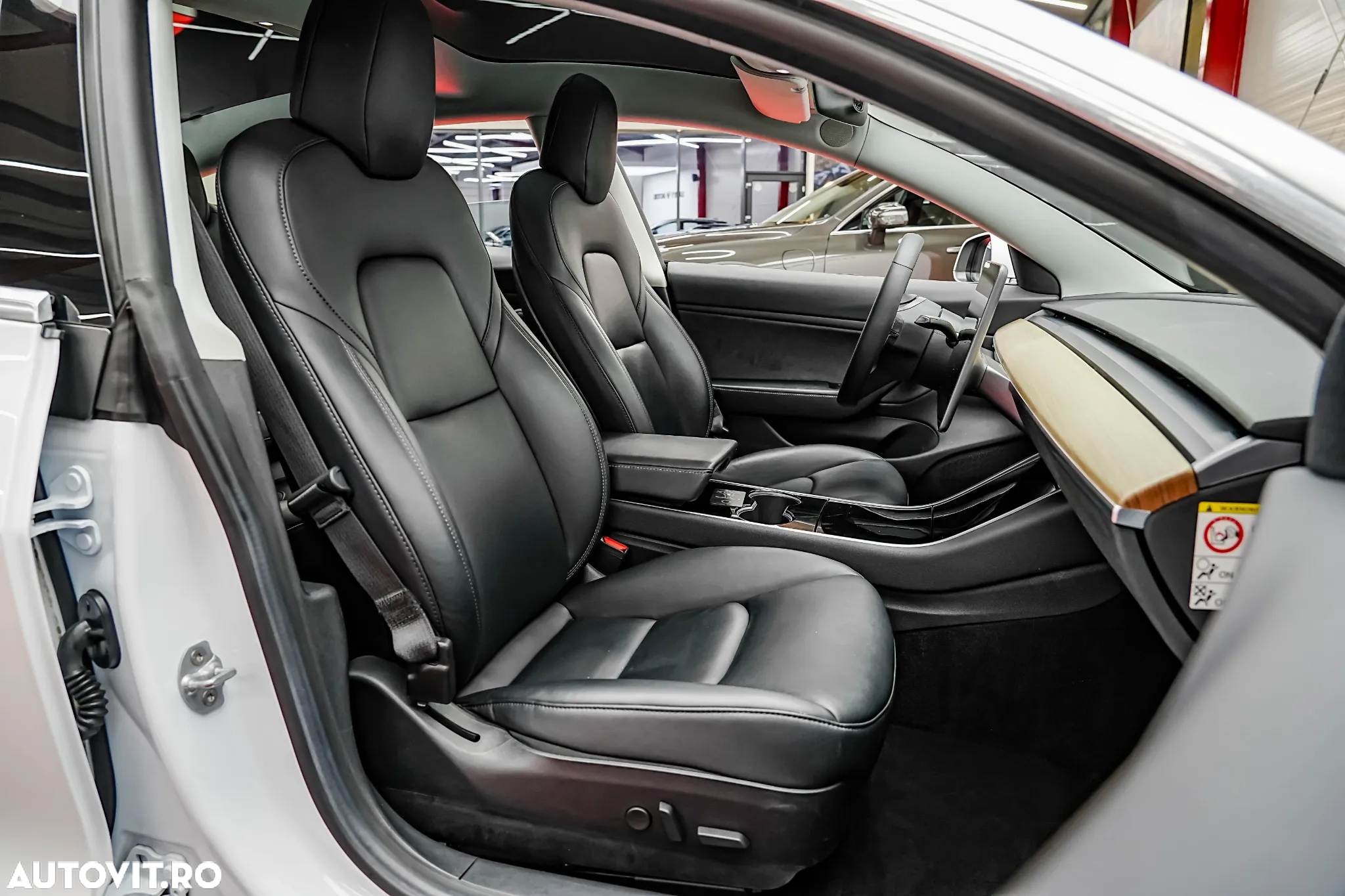Tesla Model 3 AWD Dual Motor - 8