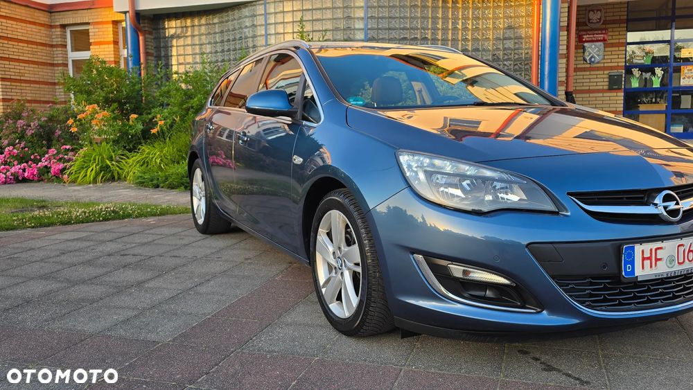 Opel Astra - 35