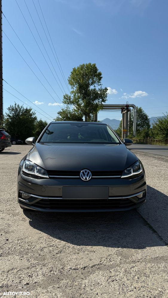 Volkswagen Golf - 17