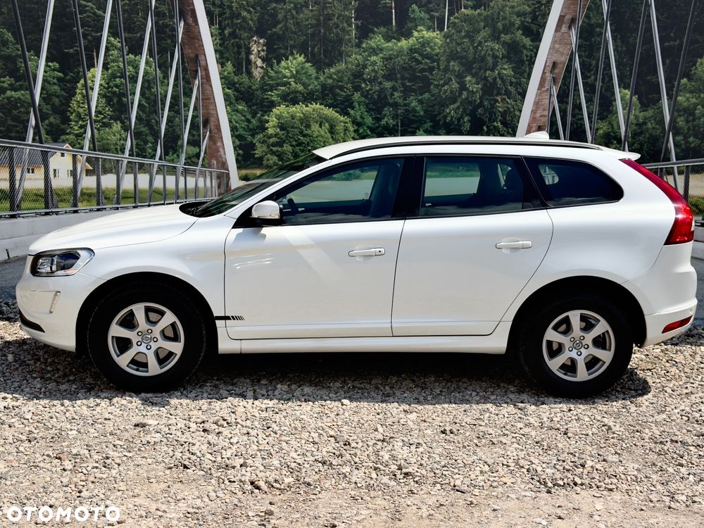 Volvo XC 60 D4 AWD Geartronic Summum - 5