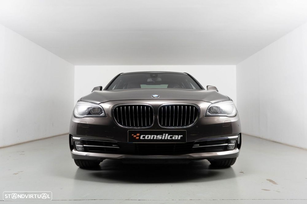 BMW 740 iH Active Hybrid - 4