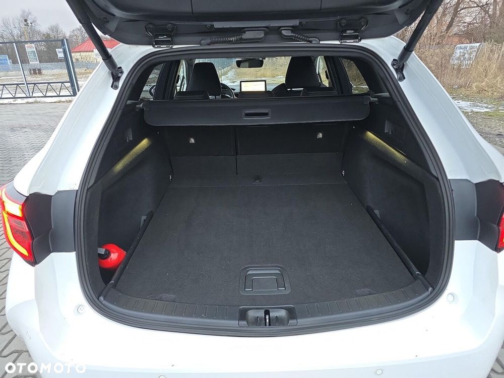 Toyota Corolla 1.8 Hybrid Style - 12