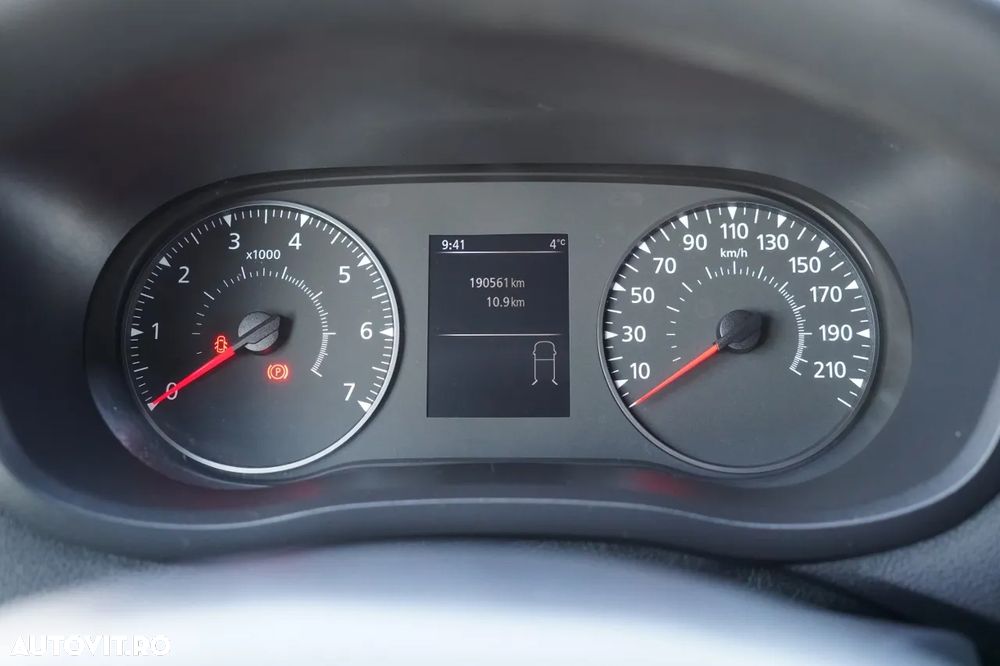 Renault MASTER / BLAZER / PANEL / 2023 - 38