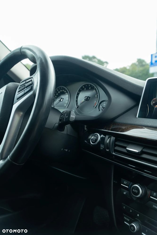 BMW X5 xDrive35i Edition Exclusive - 18