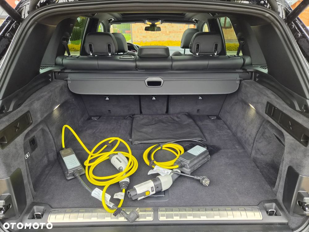 BMW X5 xDrive45e - 12