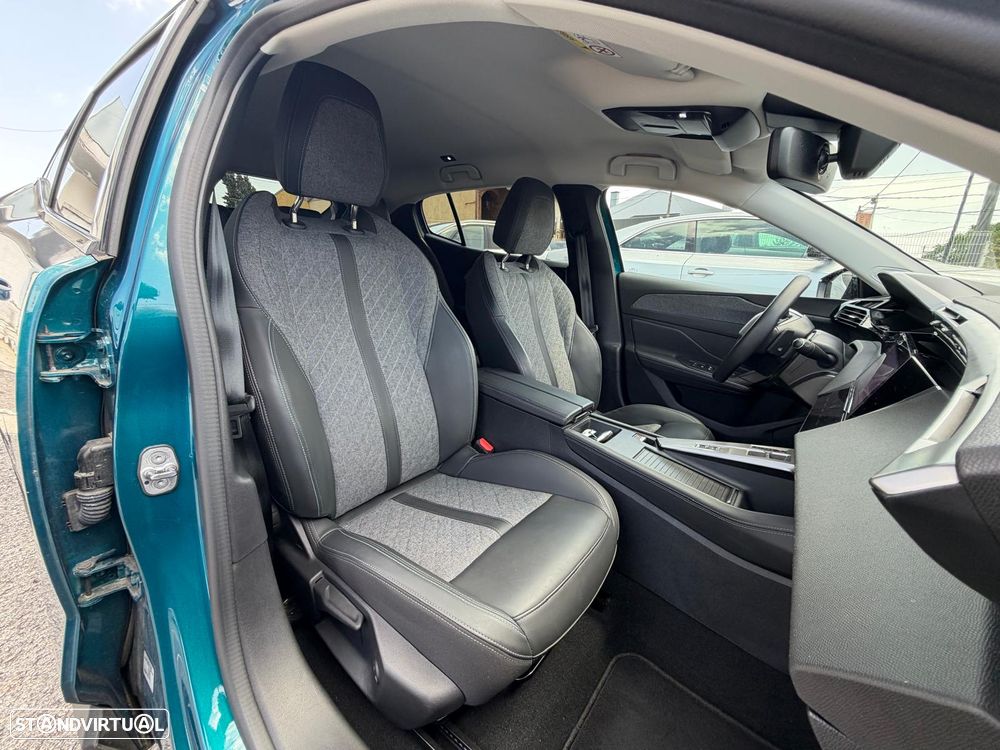 Peugeot 408 PureTech 130 EAT8 Allure Pack - 16