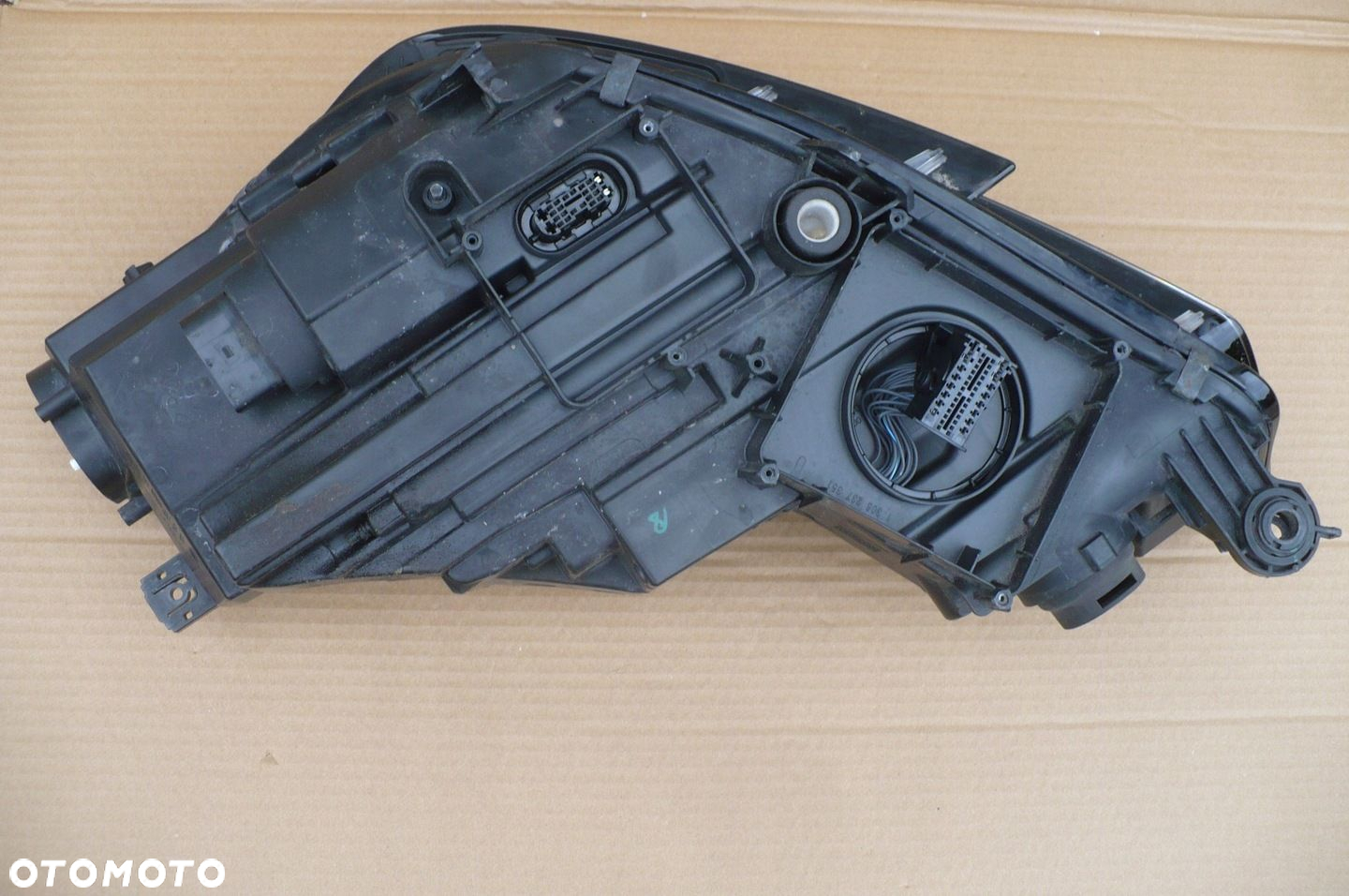 AUDI A4 B9 15-19R FULL LED - LAMPA PRZÓD PRAWA - 4