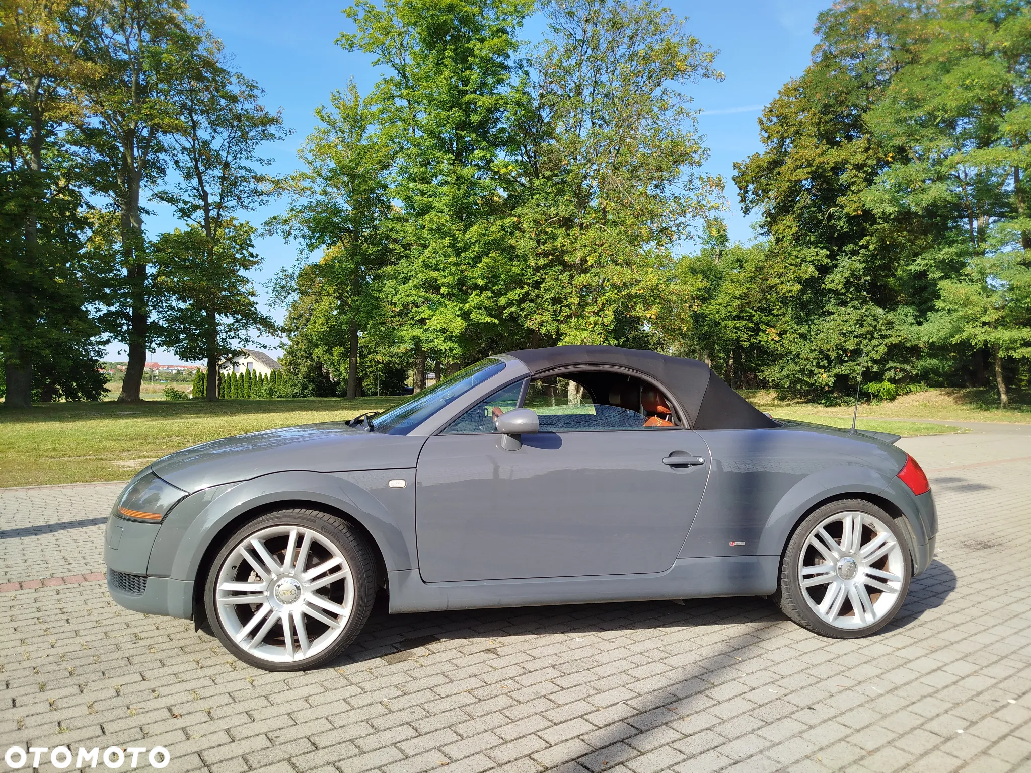 Audi TT Roadster 1.8T - 14
