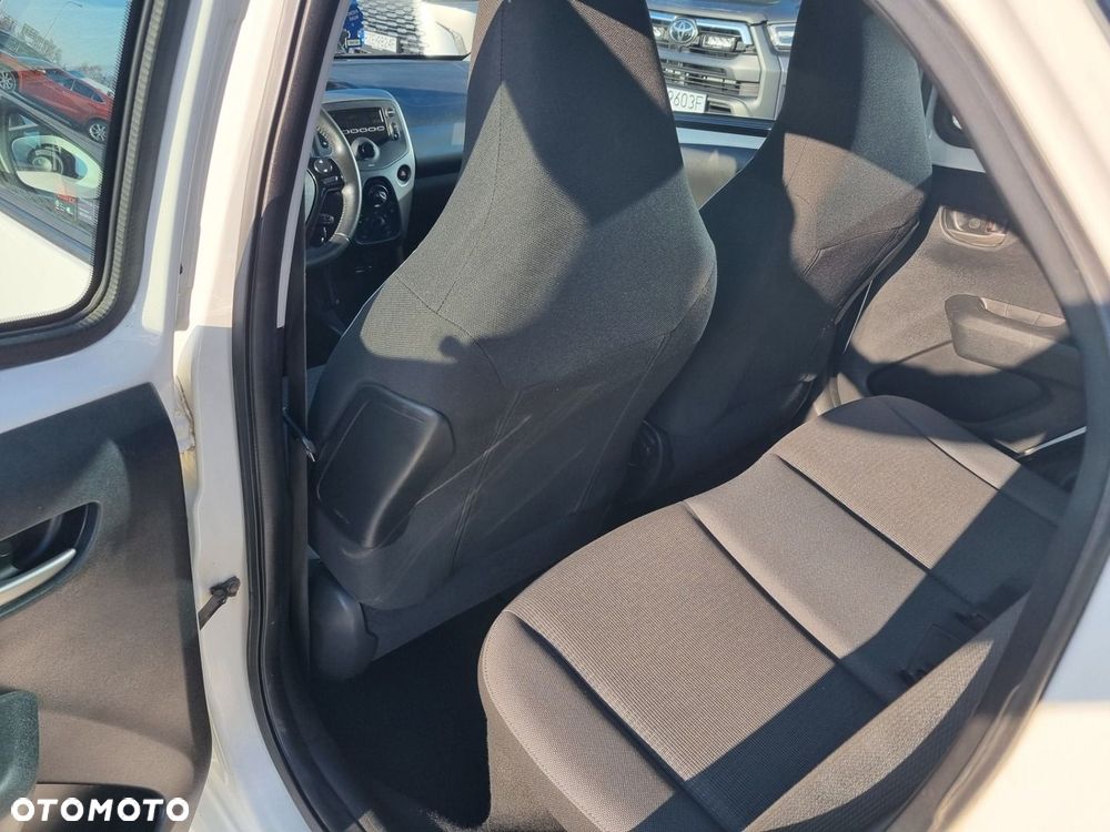 Toyota Aygo - 10