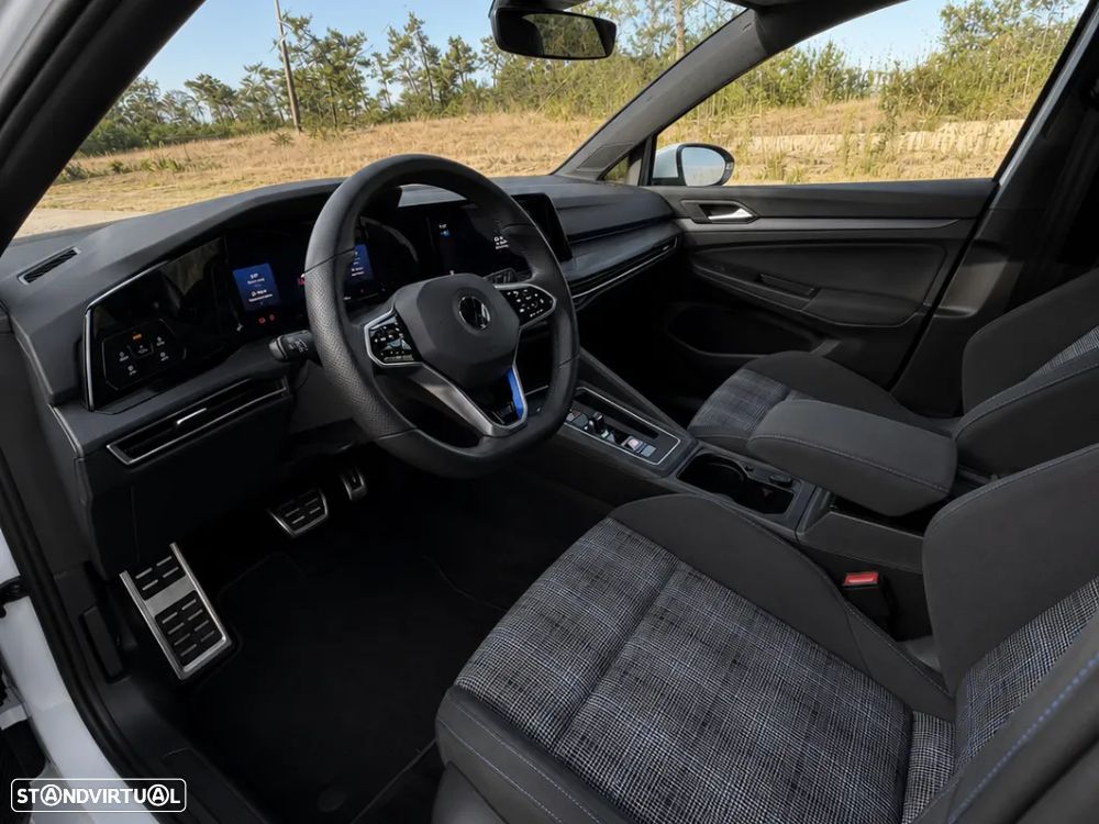 VW Golf 1.4 eHybrid OPF DSG GTE - 11