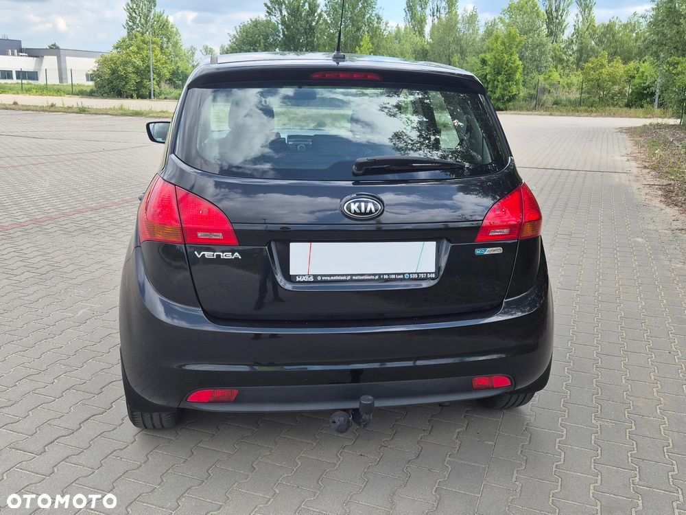 Kia Venga 1.6 Business Line - 11