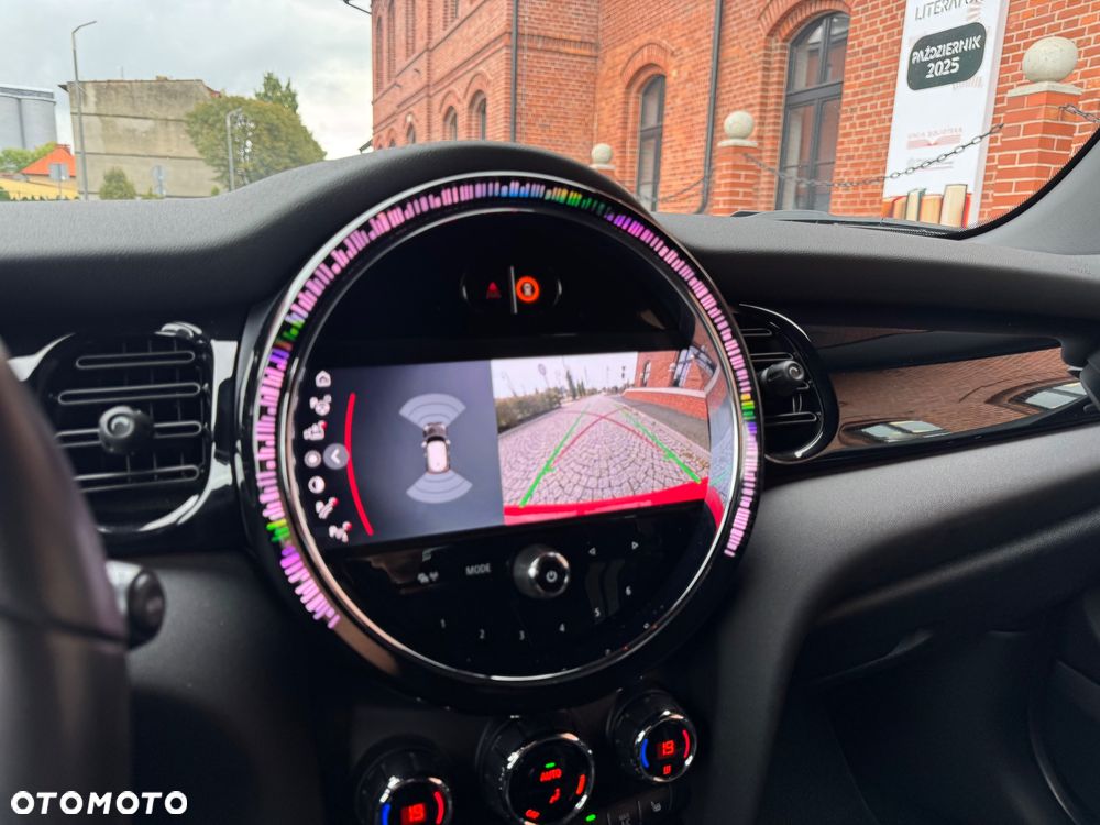 MINI John Cooper Works - 21