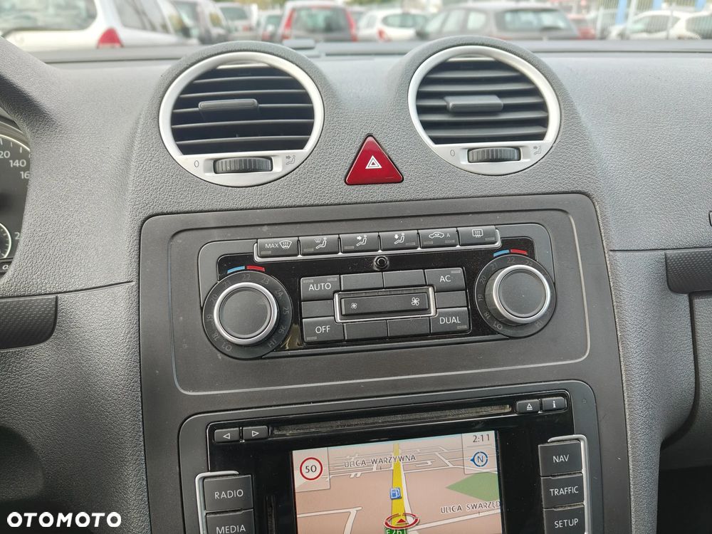 Volkswagen Caddy - 23