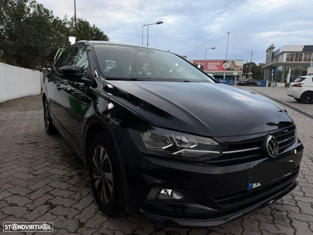 VW Polo 1.0 Confortline - 2