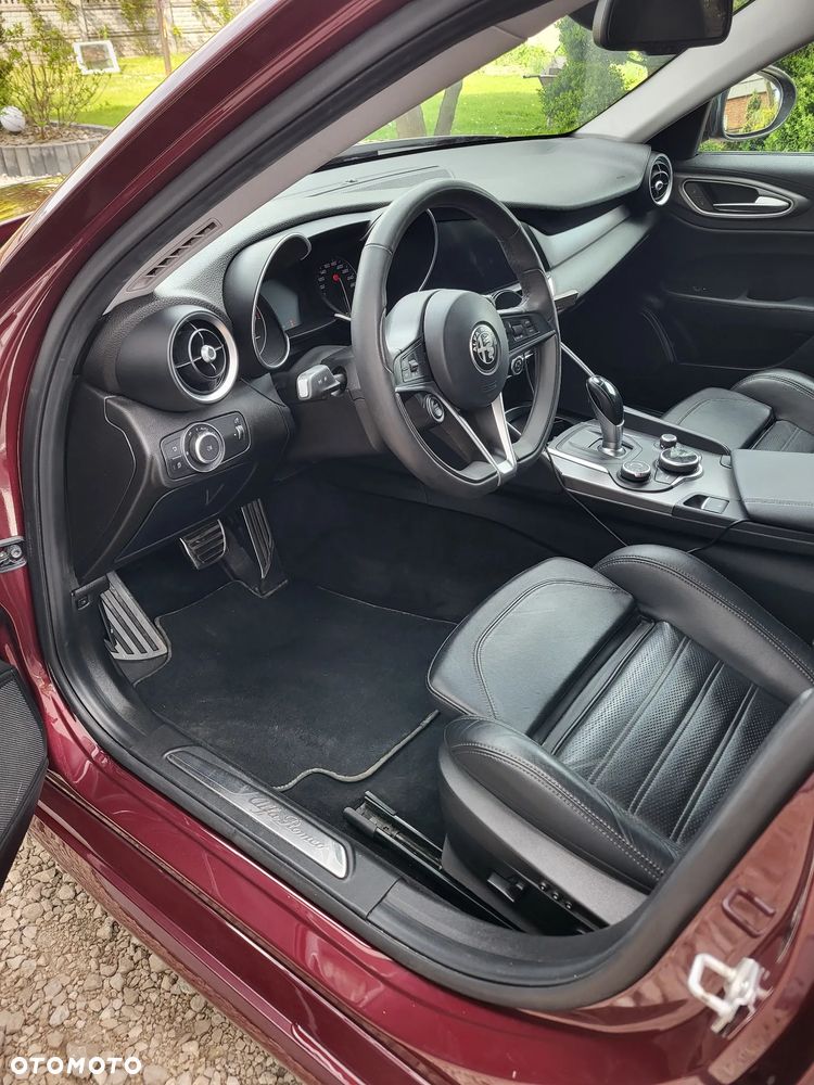 Alfa Romeo Giulia 2.0 Turbo Veloce Q4 - 26