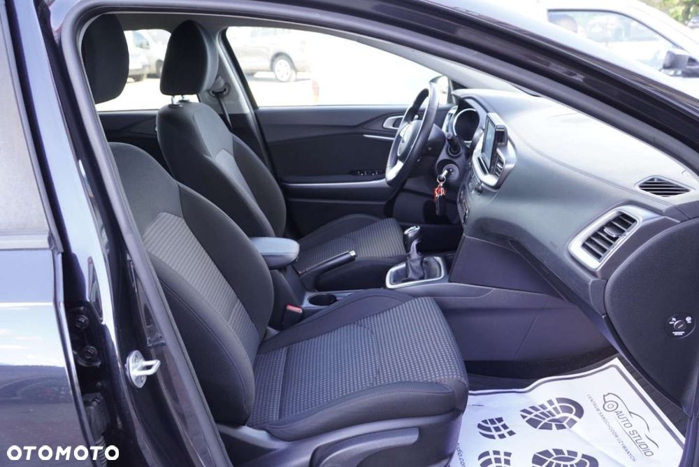 Kia Ceed 1.4 T-GDI OPF Spirit - 6