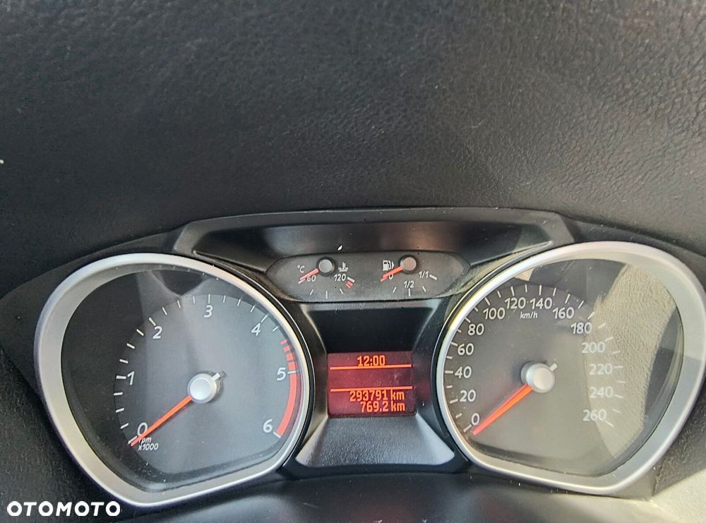 Ford Mondeo - 23