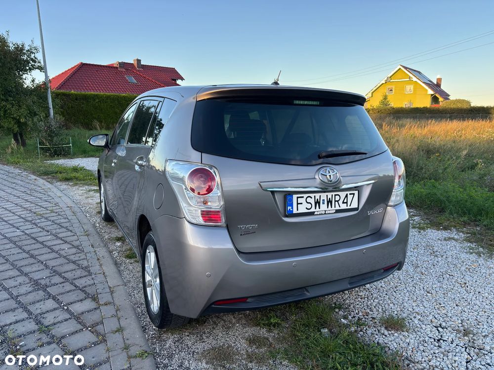 Toyota Verso 1.6 D-4D 5-Sitzer Start/Stop Edition S+ - 4