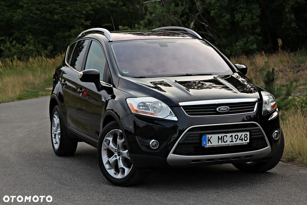 Ford Kuga 2.0 TDCi 2x4 Titanium - 4
