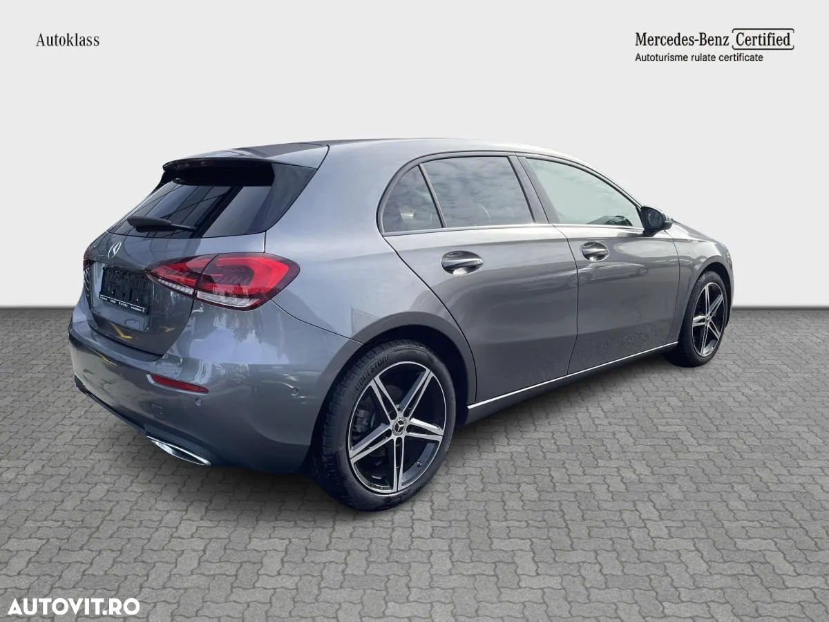 Mercedes-Benz A 180 7G-DCT - 4