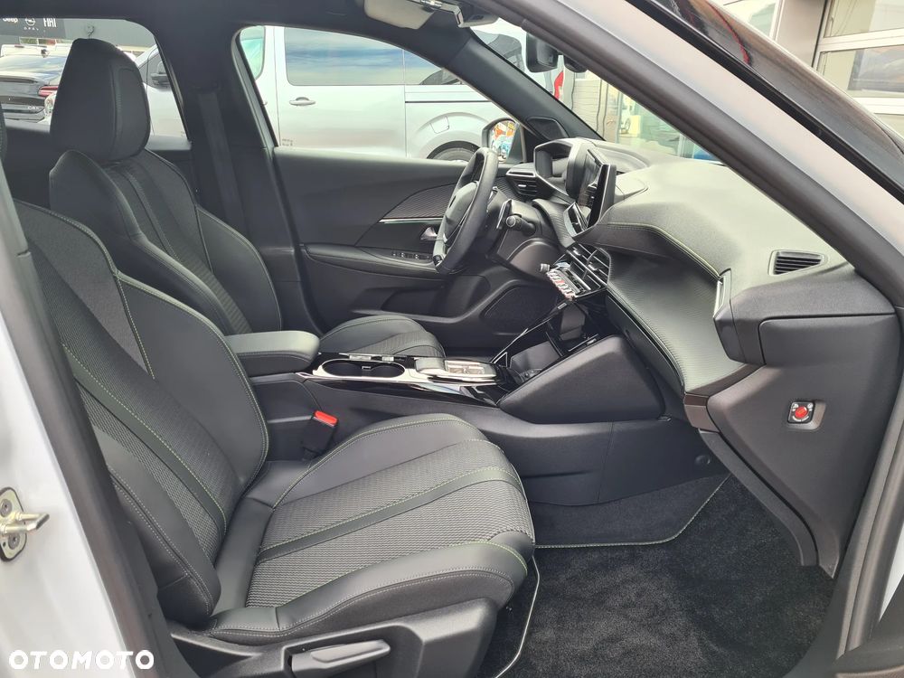 Peugeot 2008 1.2 PureTech GT S&S EAT8 - 25