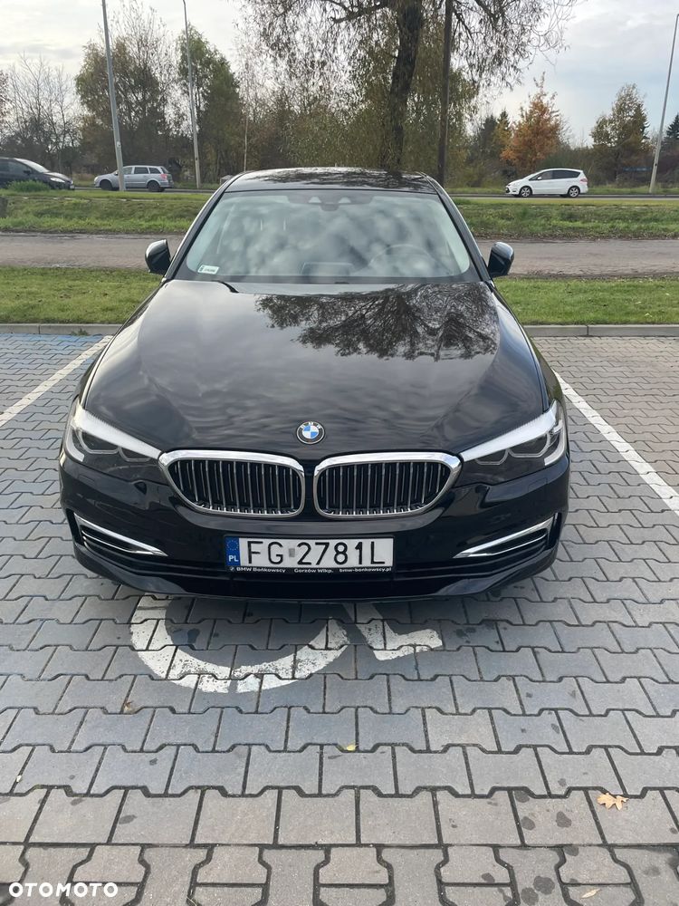 BMW Seria 5 518d Luxury Line - 8