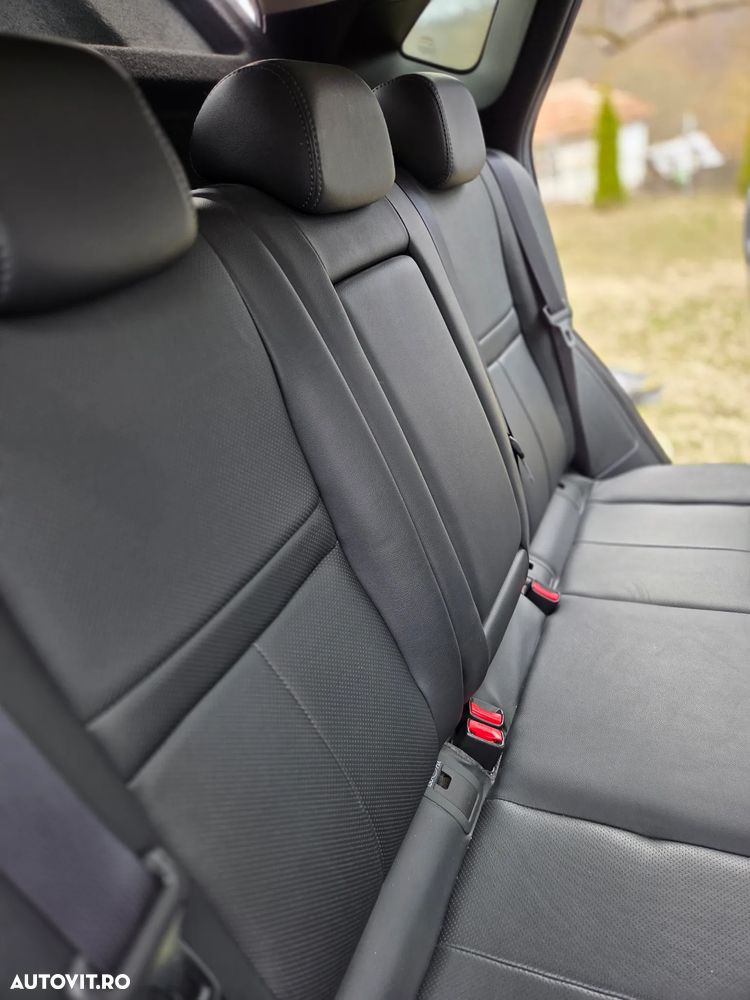 Nissan Qashqai 1.6 DCI Start/Stop 4X4-i Tekna - 9