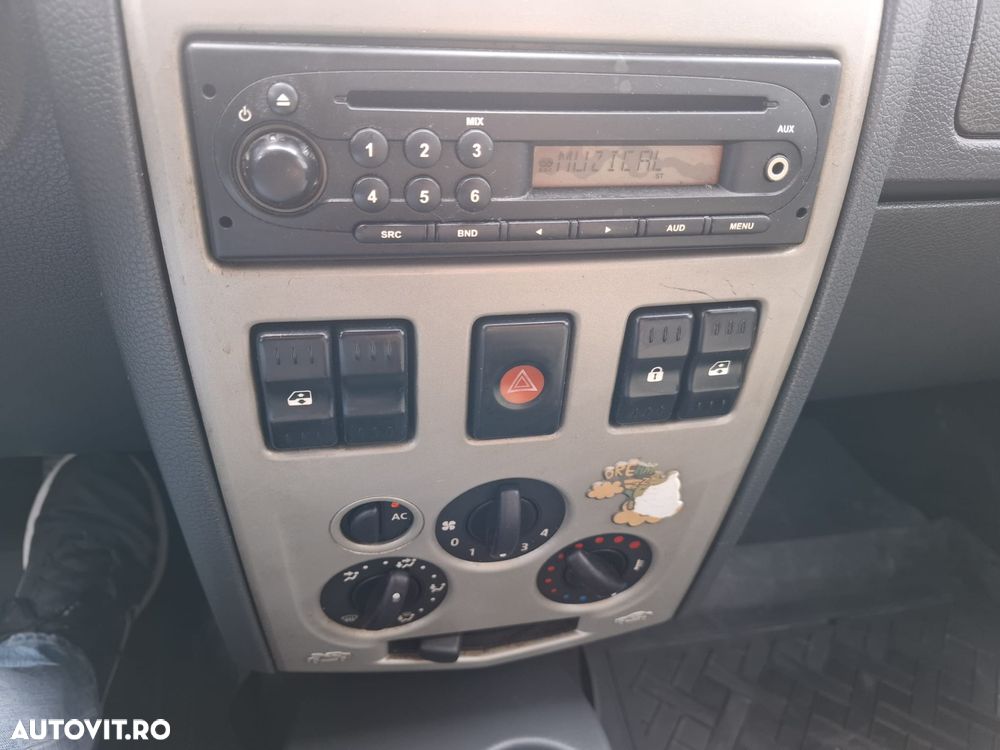 Dacia Logan Van ver-express-1-5-dci - 24