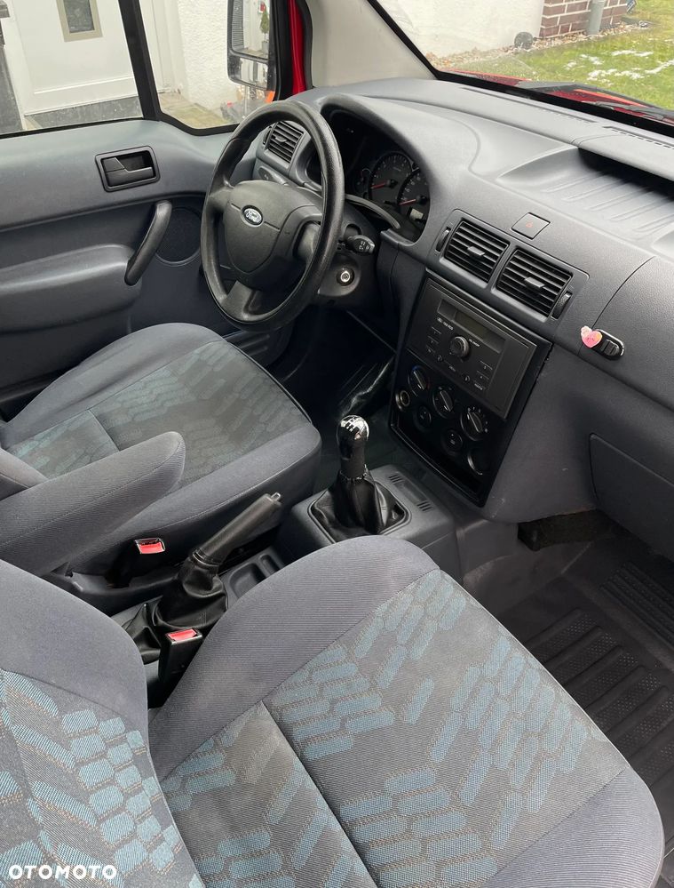 Ford Transit Connect - 9