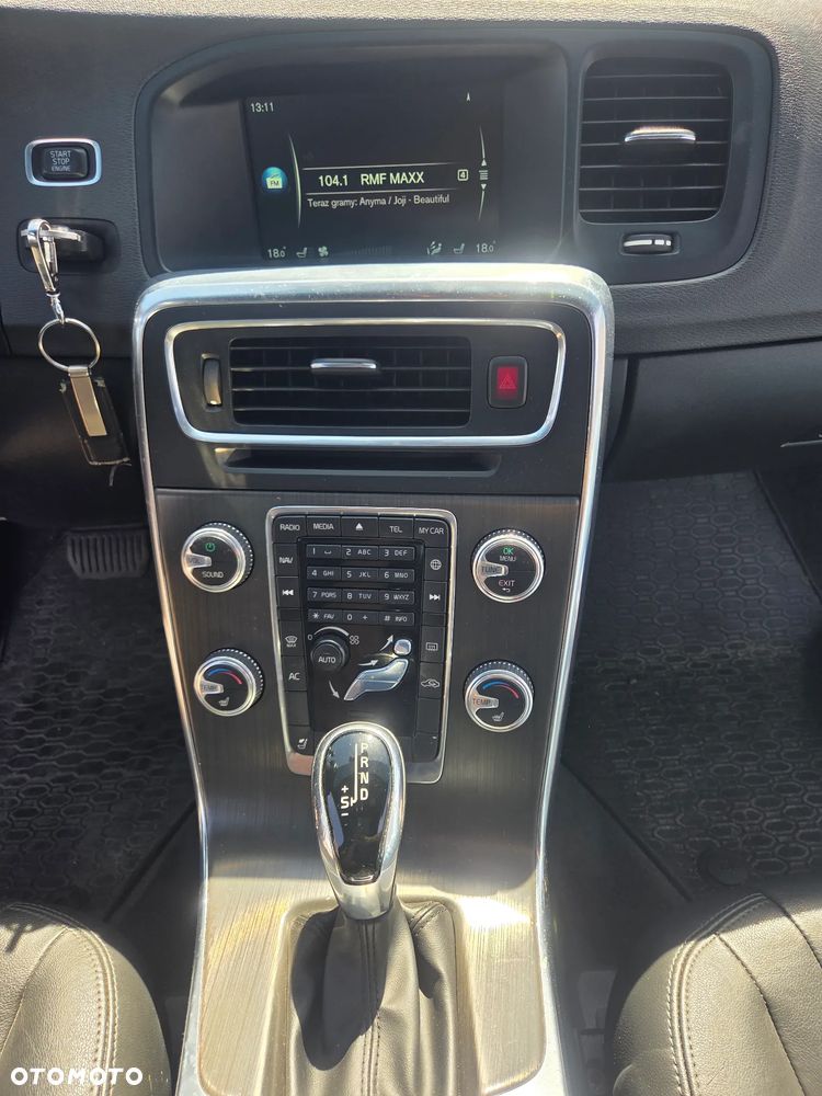 Volvo S60 2.5 T5 AWD - 18