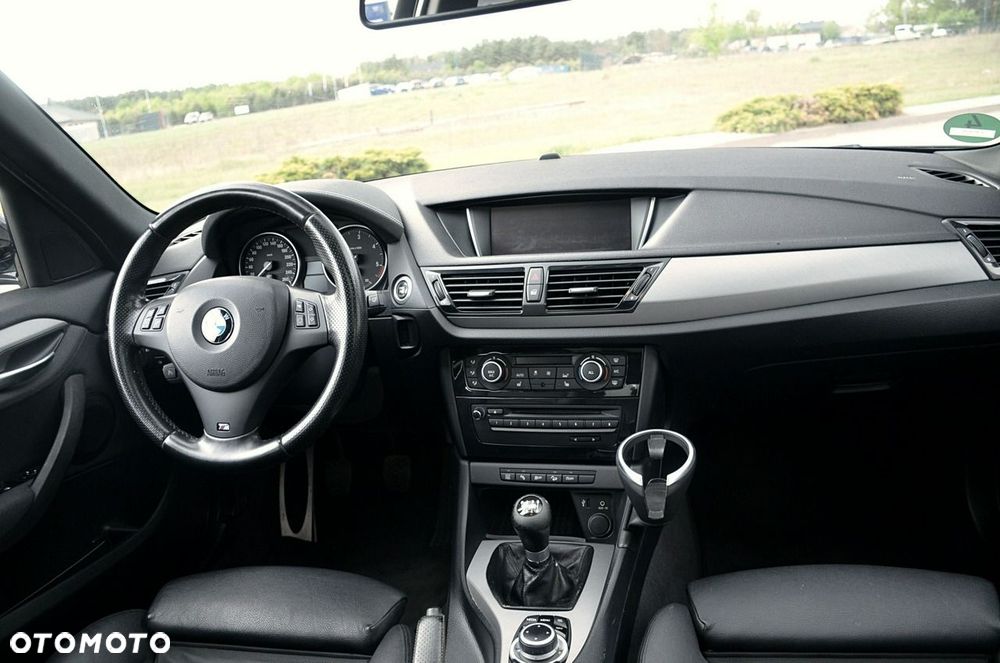 BMW X1 - 16