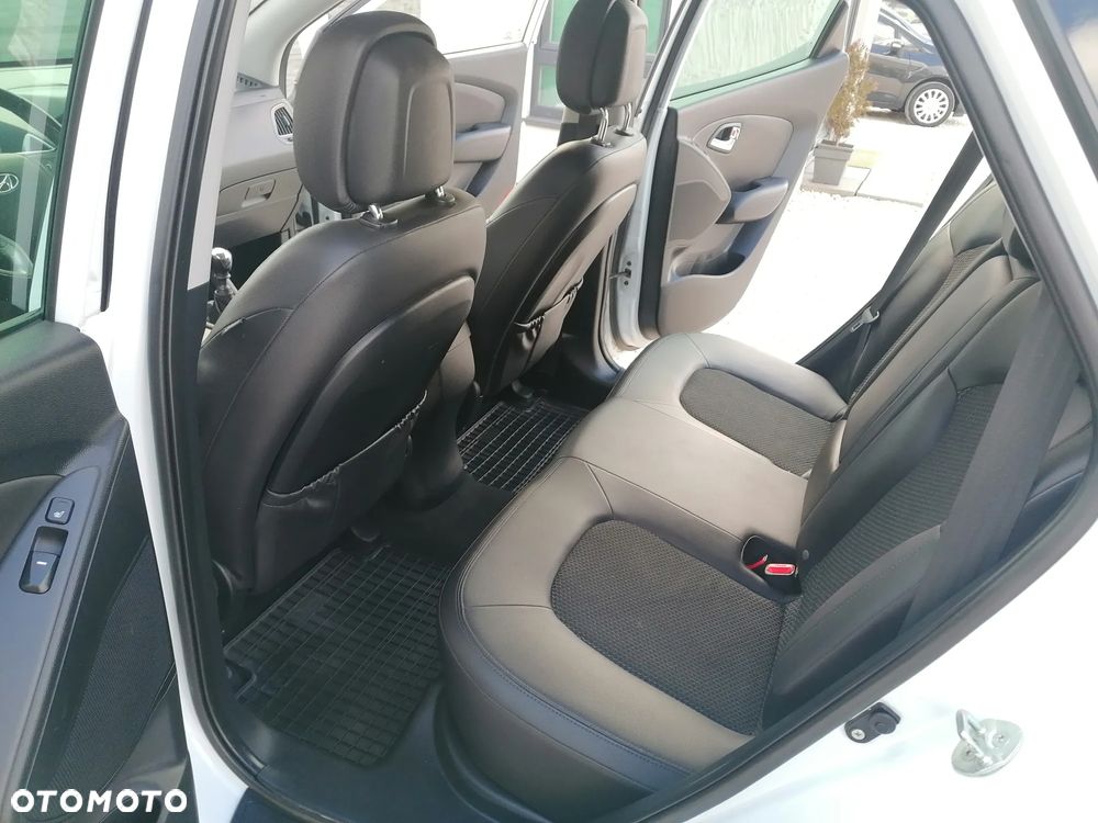 Hyundai ix35 2.0 CRDi 4WD Premium - 23