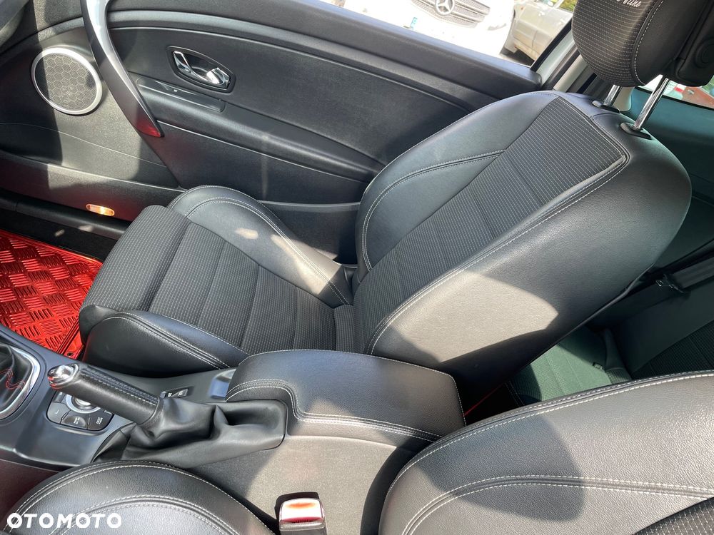 Renault Megane - 14