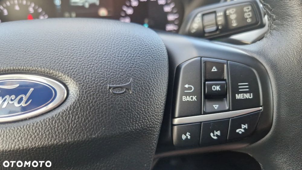 Ford Kuga 1.5 EcoBoost TITANIUM - 18