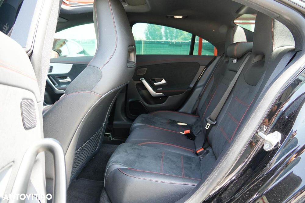 Mercedes-Benz CLA - 17