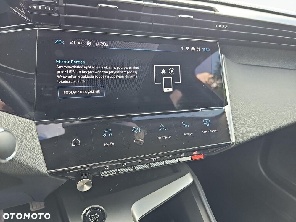 Peugeot 408 - 29